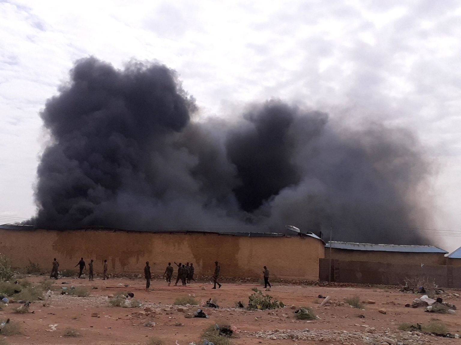 Dab xooggan oo qabsaday Warshada ku taalla Garoowe