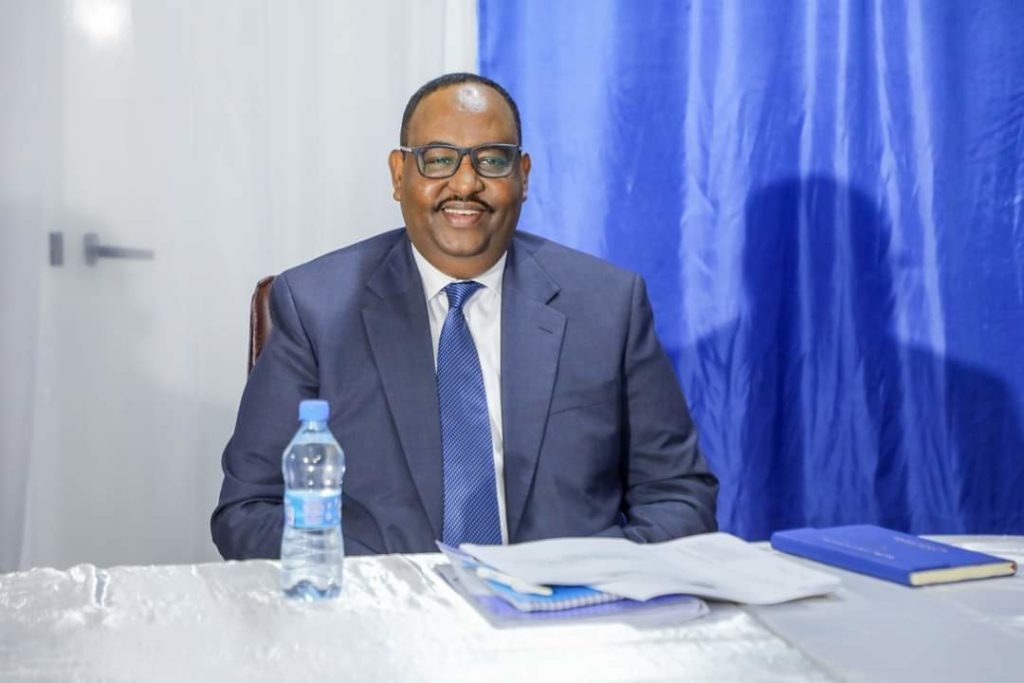 Faallo:-Yaa helay libinta Heshiiska Doorashada ?