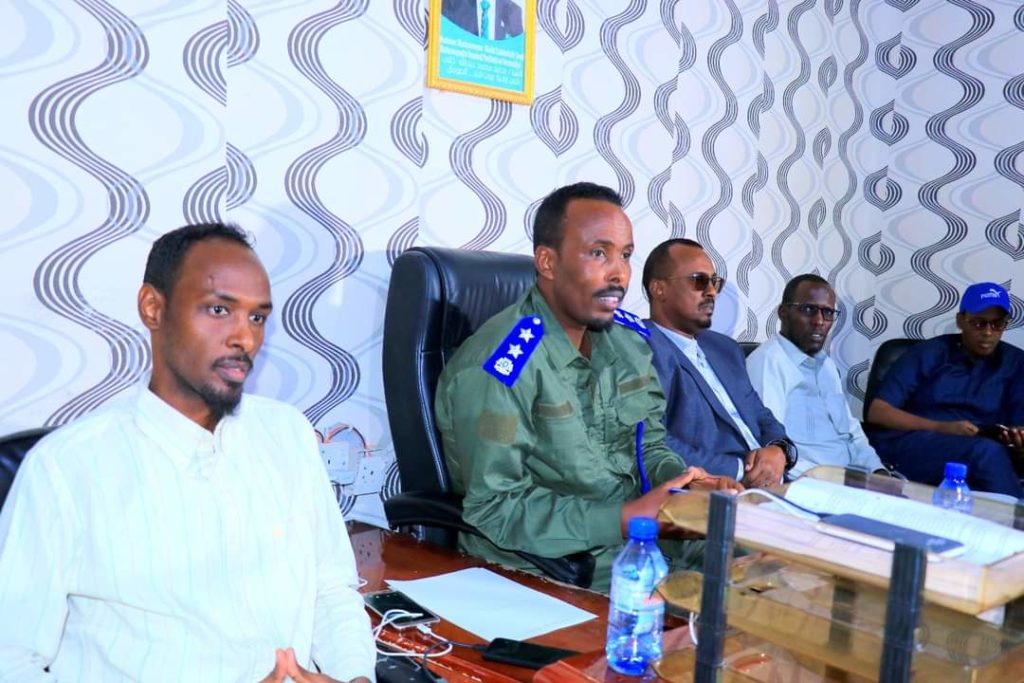 Video:-Talyaha Qeybta Gobolka Bari Dirir oo kulan la qaatay Talyayaasha saldhigyadda iyo Gudoomiyaasha  xaafadaha Bosaso