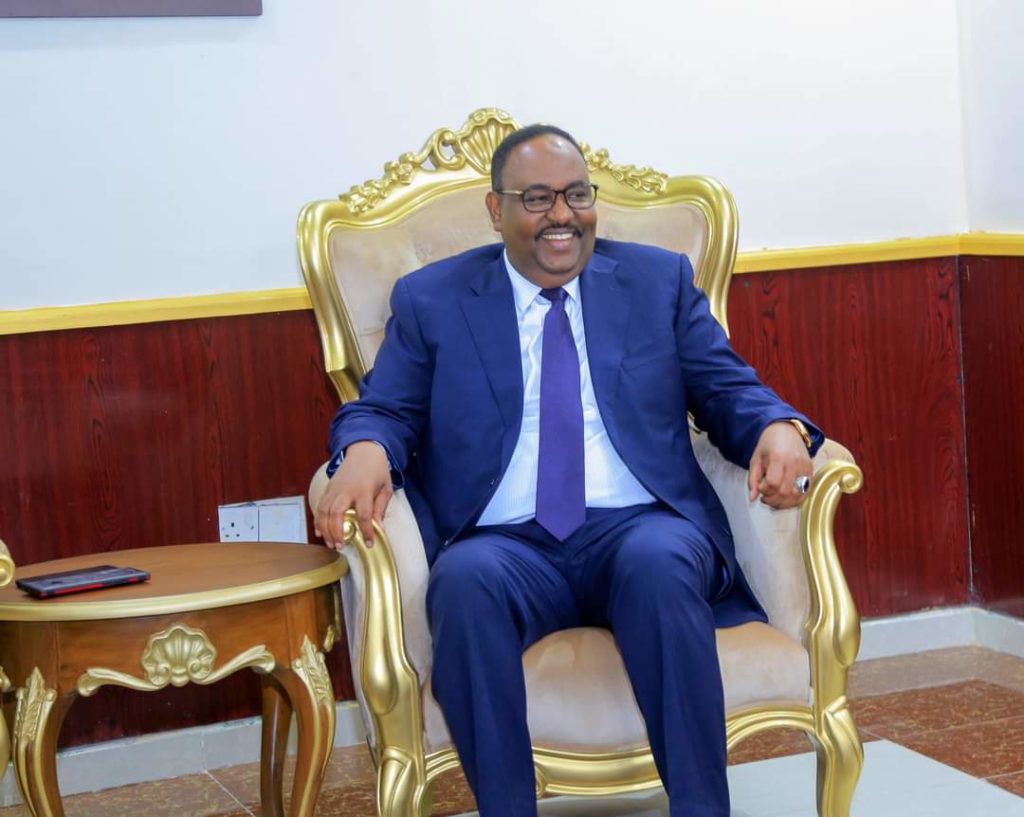 Madaxweyne Deni oo ka hor yimid go’aanka Isimada ee PSF