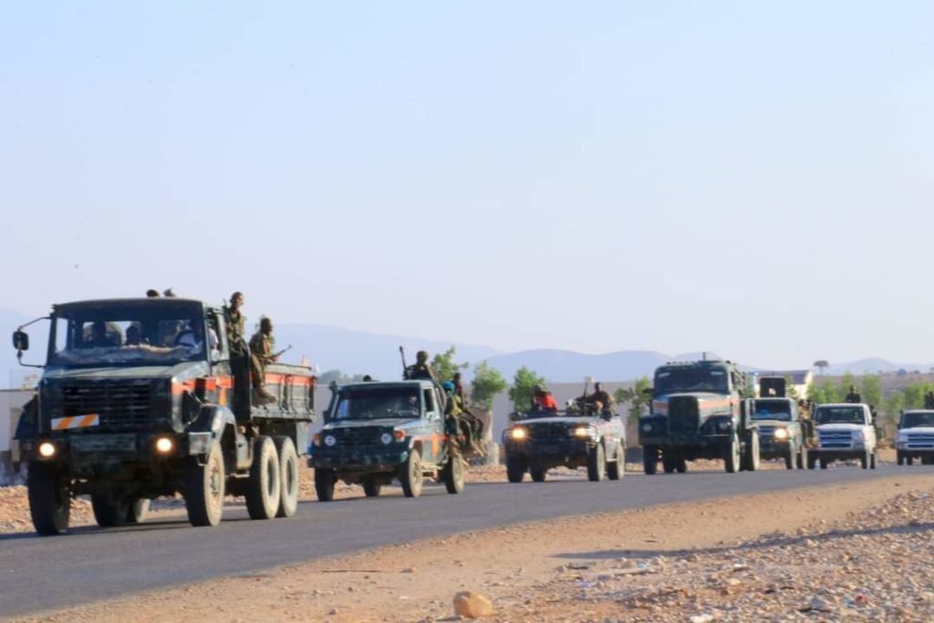 Ciidamada Puntland oo ka hor yimid amarkii Madaxweyne Deni