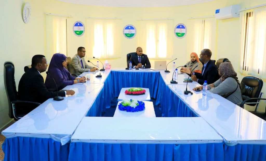 Dhabancad oo amray in la dardargeliyo Doorashooyinka