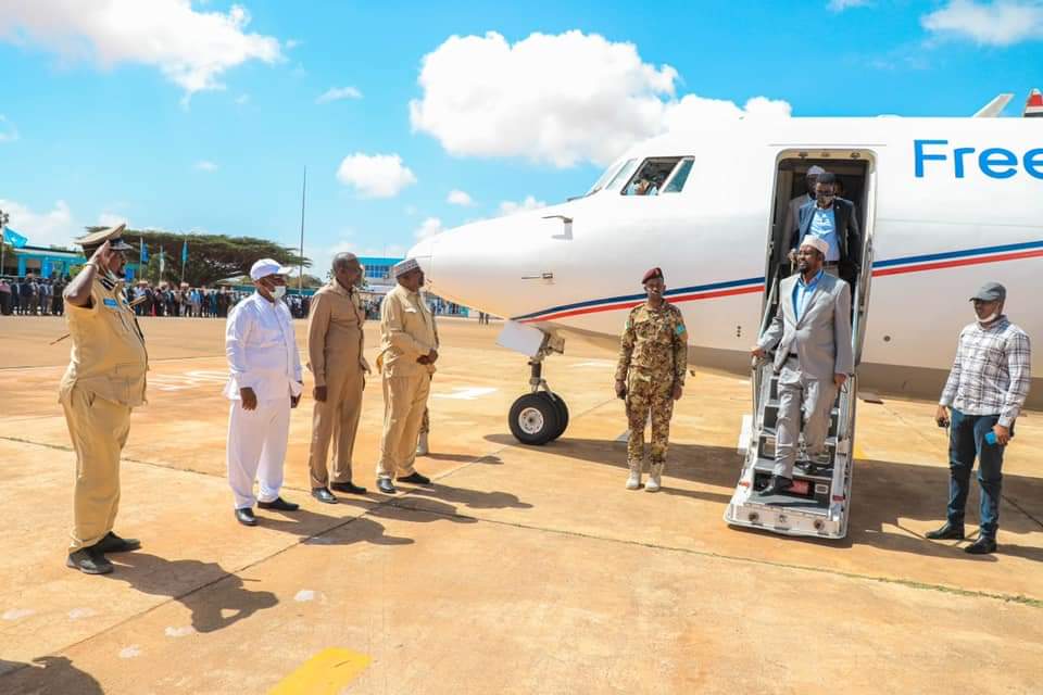 Madaxweyne Axmed Madoobe oo dib ugu laabtay Kismaayo