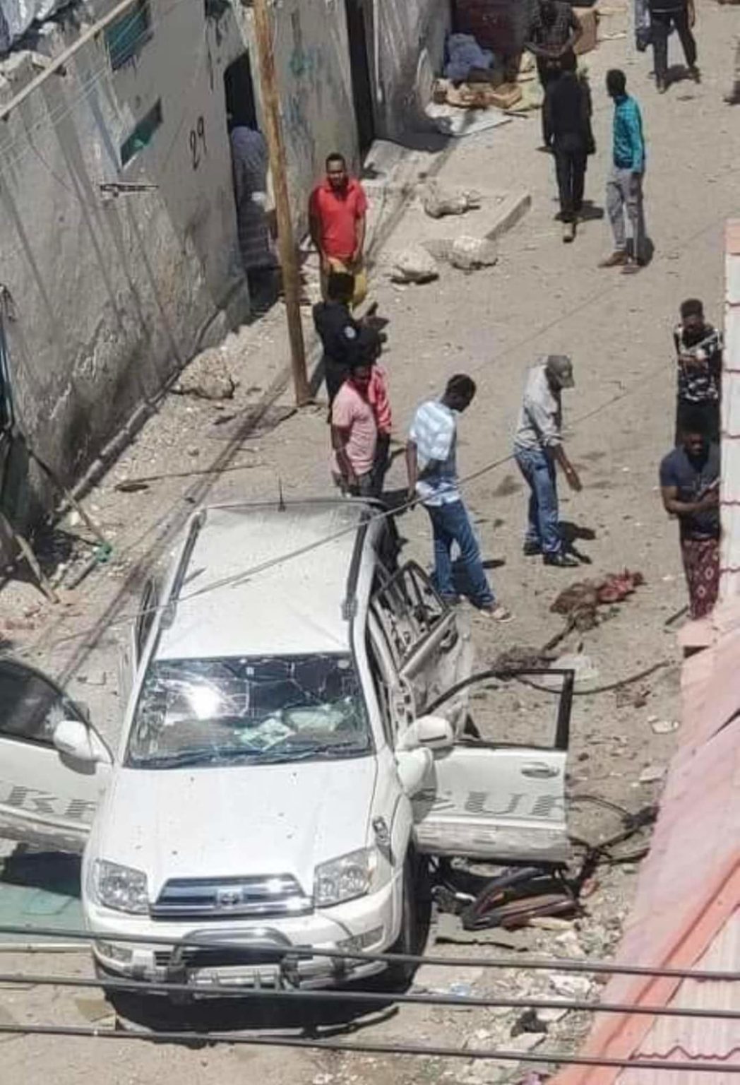 Video:-Afhayeenkii Xukuumada Fadaraalka oo  Qarax lala eegtay