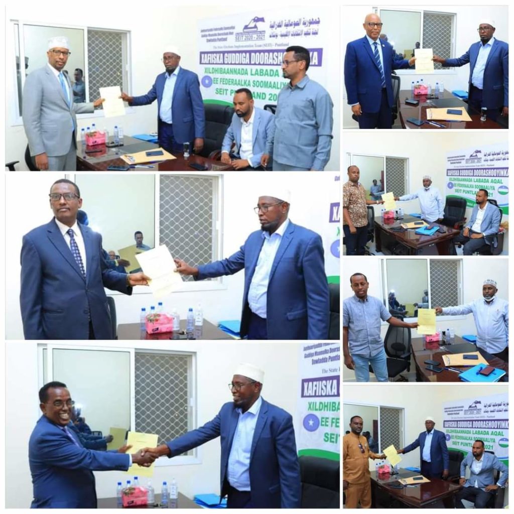 Garowe:-Musharaxiin qaatay Shahaadada Aqoonsiga Musharaxnimo