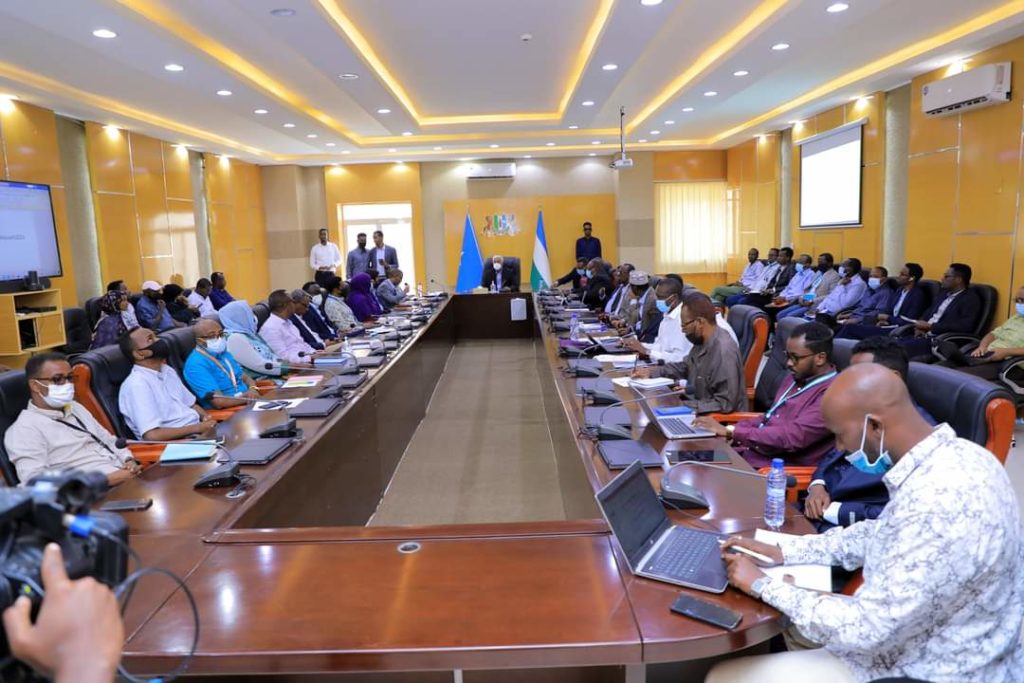 Video:-Golaha Wasiirada Puntland oo yeeshay Shir Abaaraha looga xaajoonayo