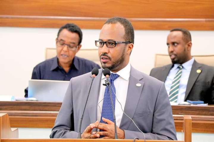Suldaanka Beesha Dubeys oo ugu danbayn udiiday Kursiga Xildhibaanka Wasiir Jamaal