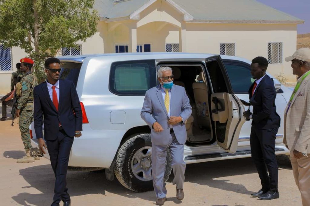 Deni oo ka baaqday Bosaso una wakiishay Axmed Karaash