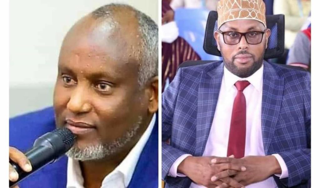 Yaa loo doortay Kursigii Muudey uu ku fadhiyay Sanadihii udanbeeyay?