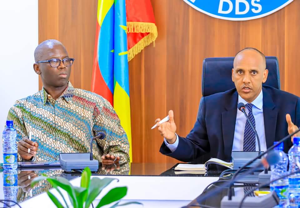 Baanka Aduunka oo ugu deeqay Deegaanka Somali Galbeed Lacag xoog leh