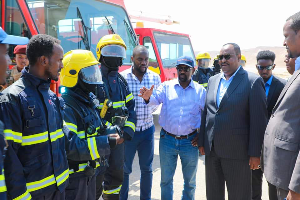 Madaxweyne Deni oo korneeray dhismaha Garoonka Diyaaradaha Bosaso
