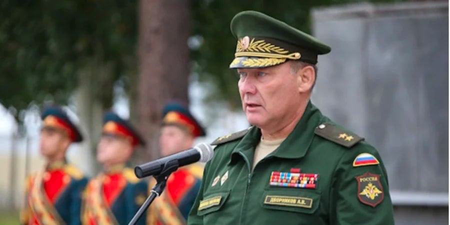 Waa kuma Jen. Alexander Dvornikov?