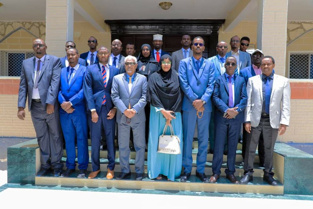 Wasiirada cusub oo lagu hor dhaariyay M.xigeenka Puntland