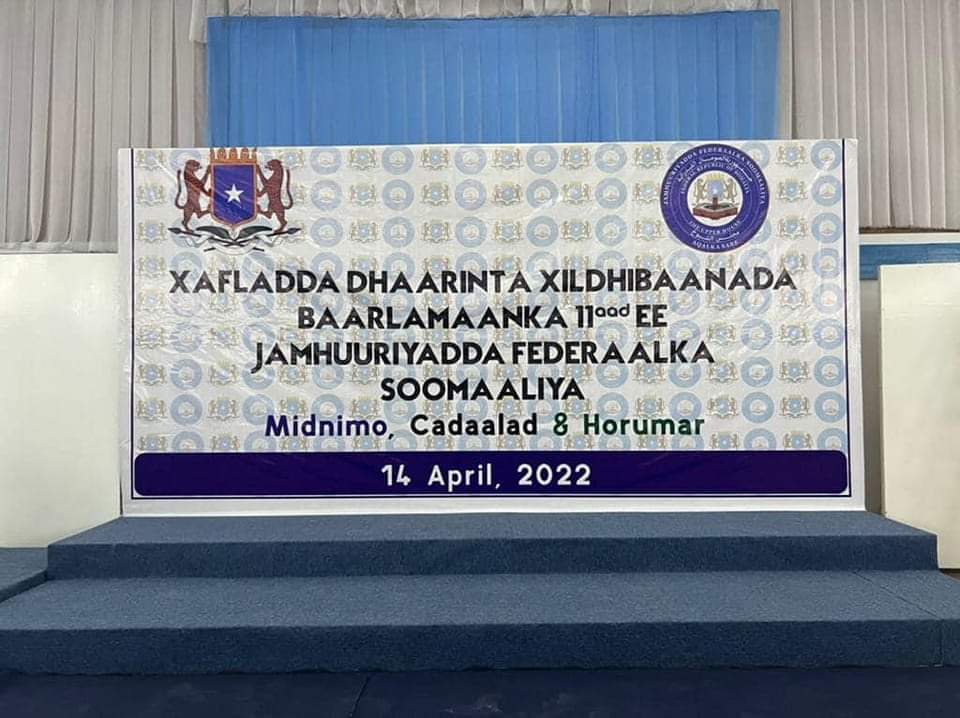 Dhaarta Xildhibaanada  oo si toos ah uga bilaabatay Teendhada Afisyoone