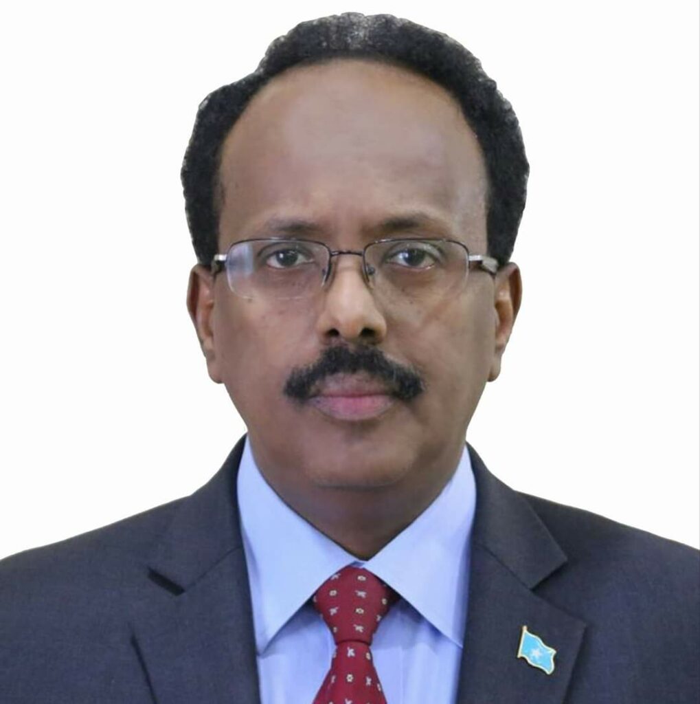 Lagaama rabo Siyaasada Somaliya fariin u Eg,ayaa loo diray Farmaajo !!