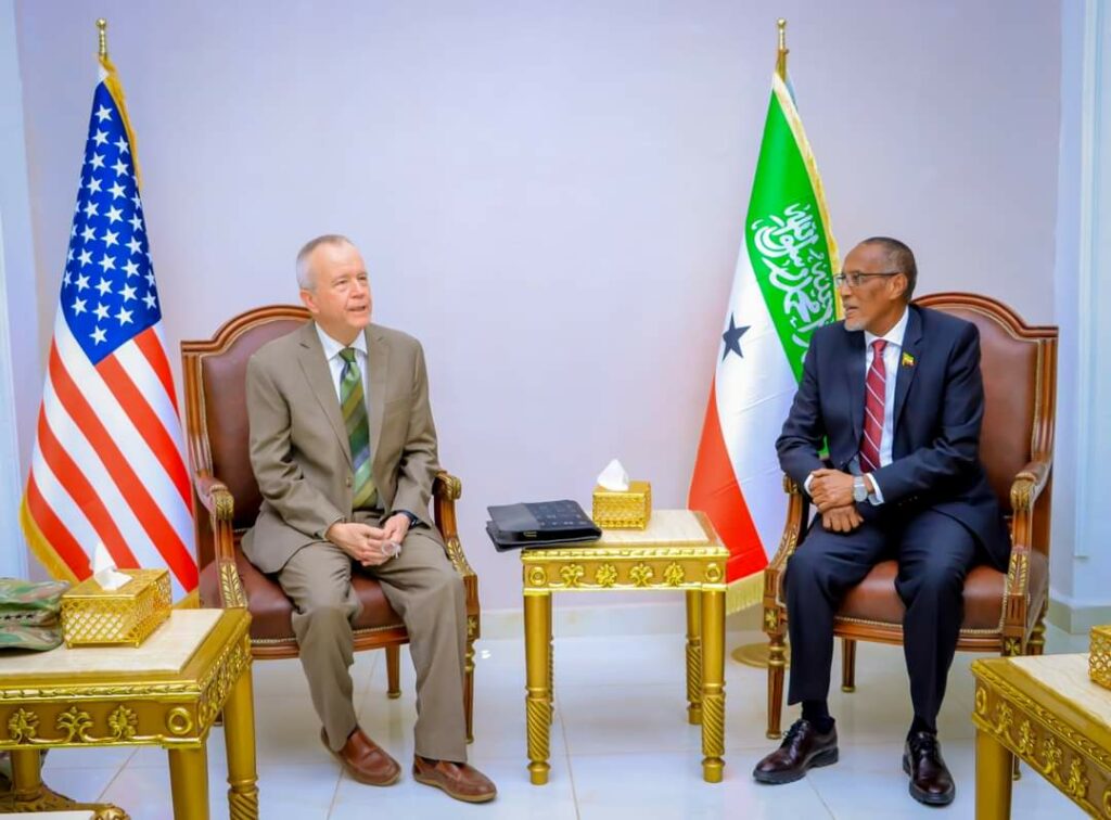 Maraykanka”Somaliland waxaan ula macmiilaynaa Maamul Goboleed ka tirsan D.Fadaraalka”