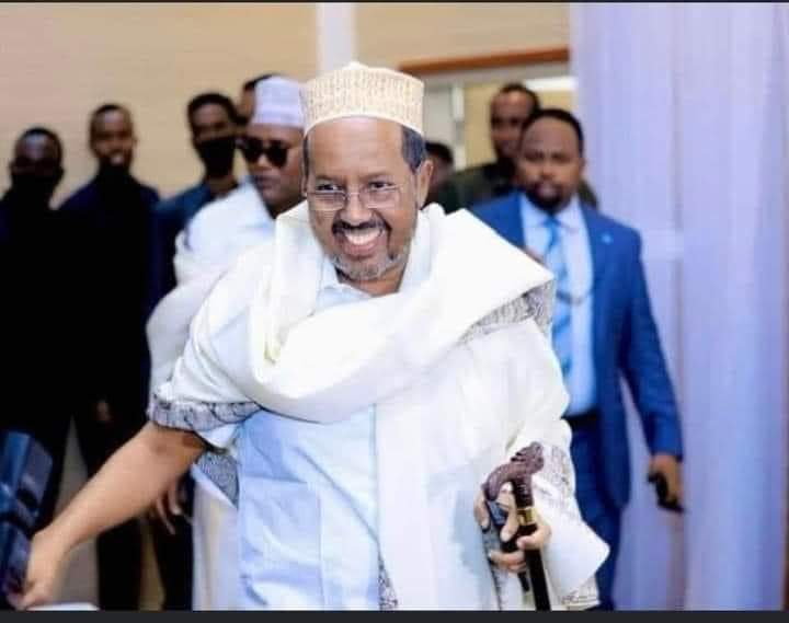 Maxay yihiin talaabooyinka ay tahay in uu qaado Madaxweyne Xasan Shiikh?