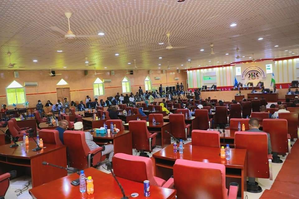 Kal-fadhigii 50-aad Ee Golaha Wakiilada Puntland oo si rasmi ah ufurmay