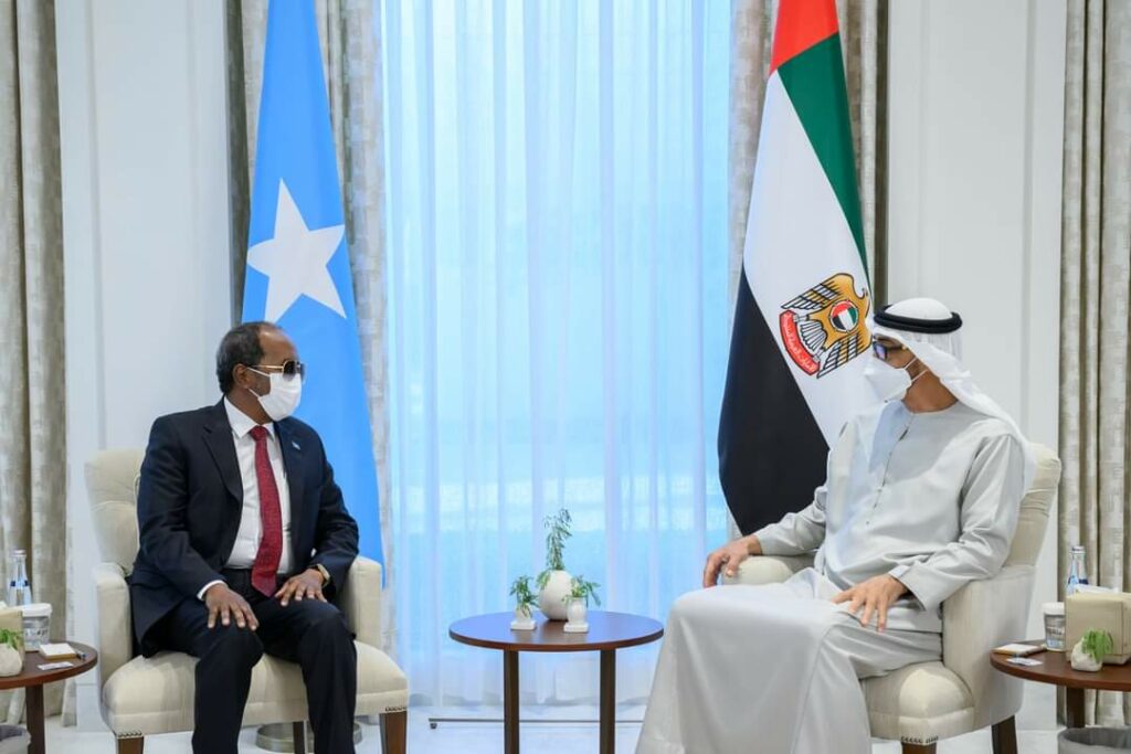 Video:-Maxay ku heshiiyeen Somaliya iyo Imaaraadka?