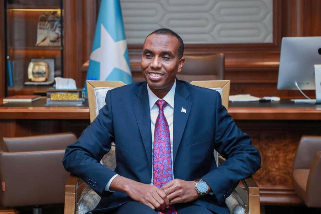 Ra’isalwasaare Xamse oo sii galay go’doon Damjadiid