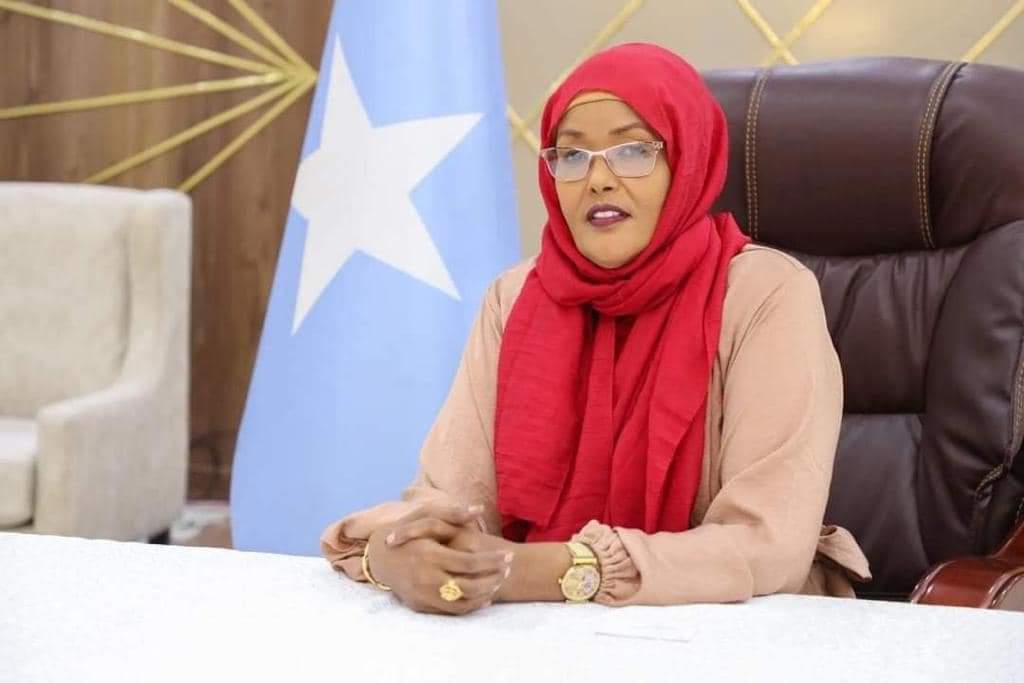 Sacdiyo Salaad in lasoo Gole joojiyo ayay mudan tahay