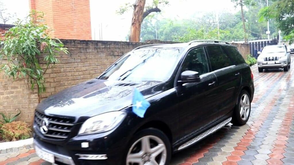 Madaxweyne Deni Oo Beri kusoo aadan Garowe