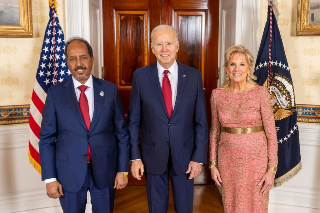 Madaxweyne Xasan iyo Biden oo kulmay ugu danbayn