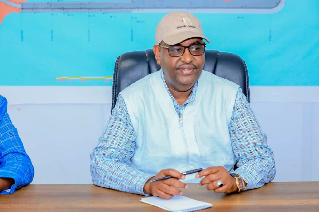 Kulamada Waxgaradka Garacad iyo Madaxweyne Deni oo weli sii socda