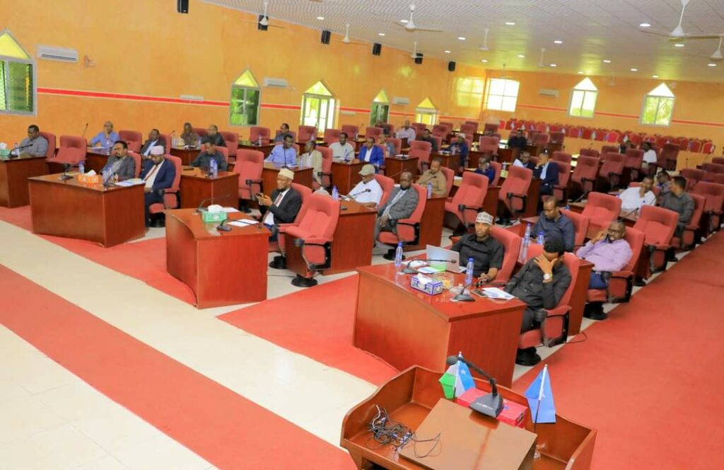 Fadhiga 5-aad Ee Kal-fadhiga 52-aad Golaha Wakiillada Dawladda PL oo furmay