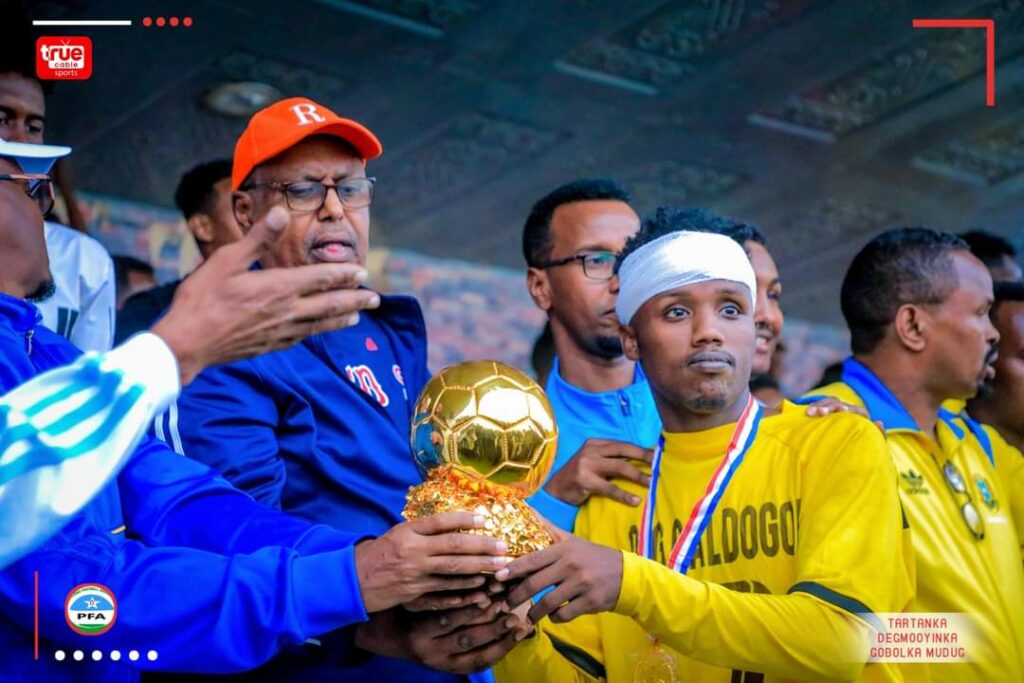 Goldogob oo qaaday Koobka Degmooyinka Mudug