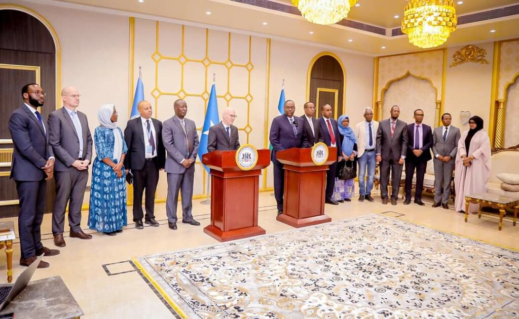 Sidee loogu soo dhaweeyay weftiga Swan Ee QM Qasriga Madaxtooyada PL?