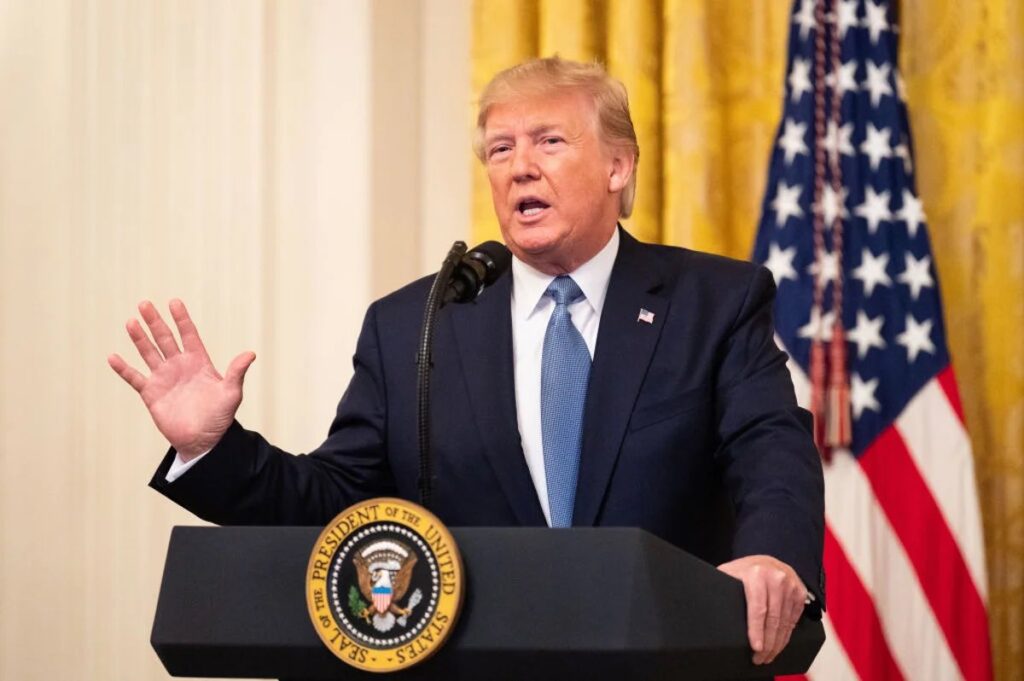 Trump oo joojiyay Hubkii Ukraine lagu taageerayay