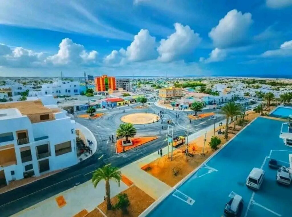 Ma dhabaa in Diblomaasiyiinta Xalane iyo Duulimaadyada Aadan-cade in ay PL usoo wareegayaan?