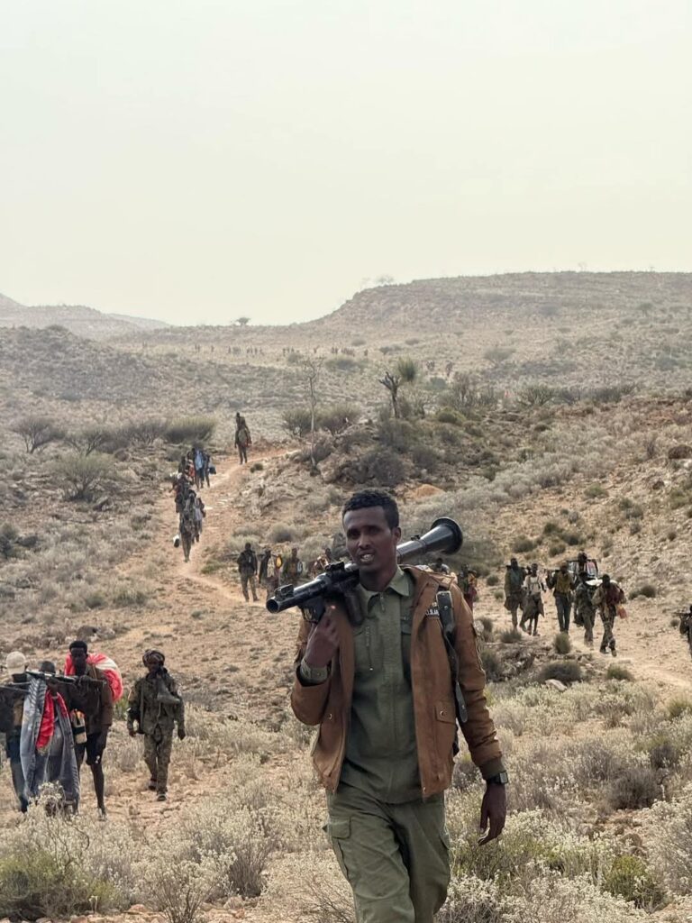 60 xubnood oo Daacish looga dilay dagaalka Miraale