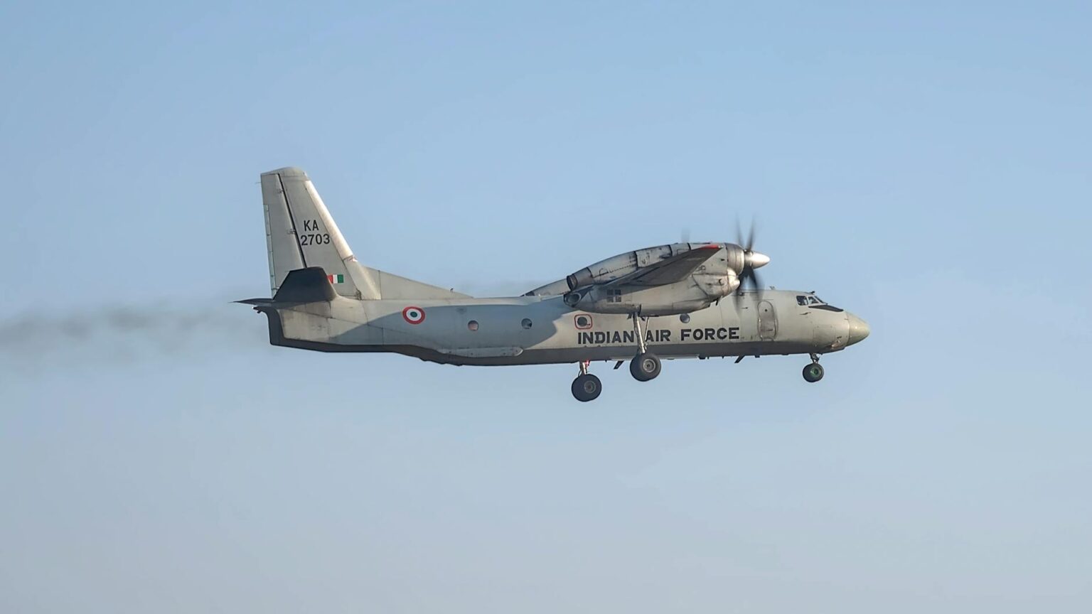 Cargo Plane Crashes Ceel Xabaaloow in Lower Shabelle, Emergency Team Responds
