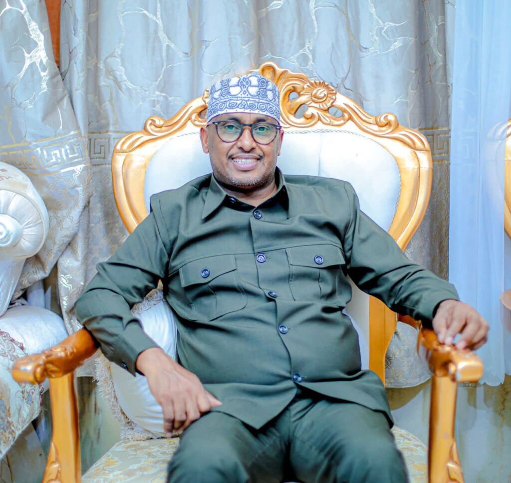 Maxay ka dhigan tahay iscasilaada Xubinta Baarlamaan Ee Abwaan Jibril?