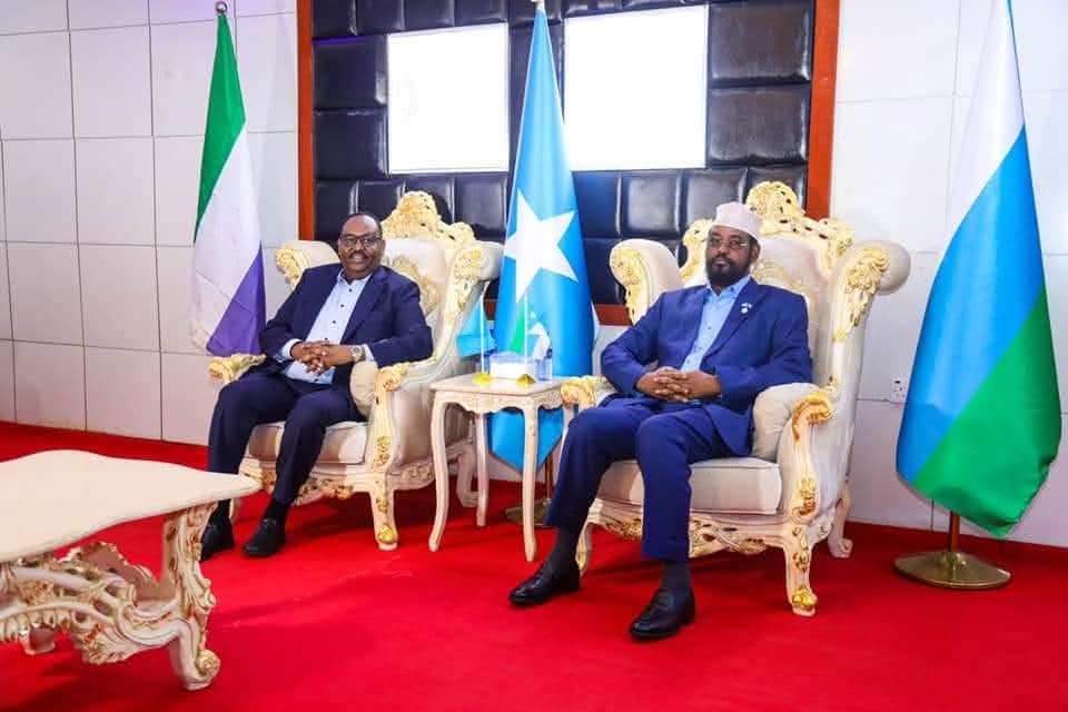 Kulankii la sugayay Ee Deni iyo Axmed oo qabsoomay