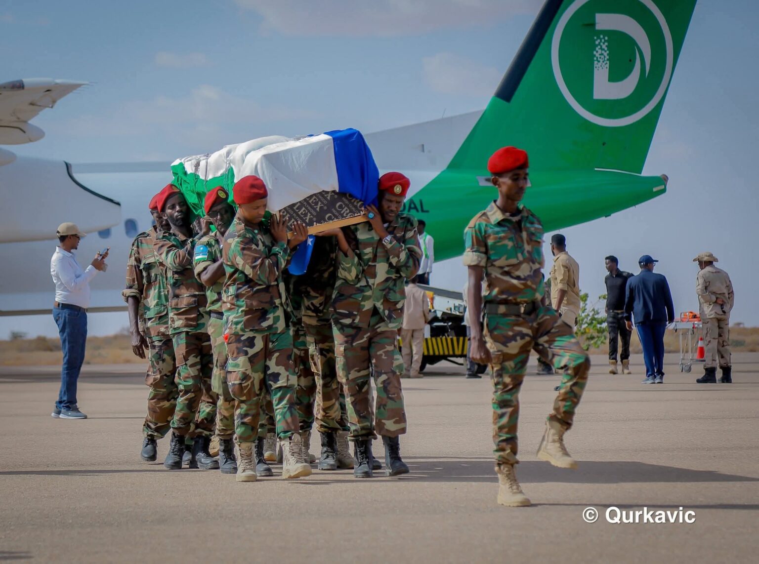 Jen.Qalyare oo Aas qaran loogu sameeyay Garowe