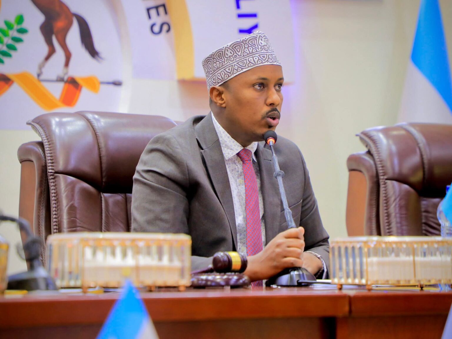 La xisaabtankii Baarlamaanka PL Ee Garsoorka oo dib loo dhigay