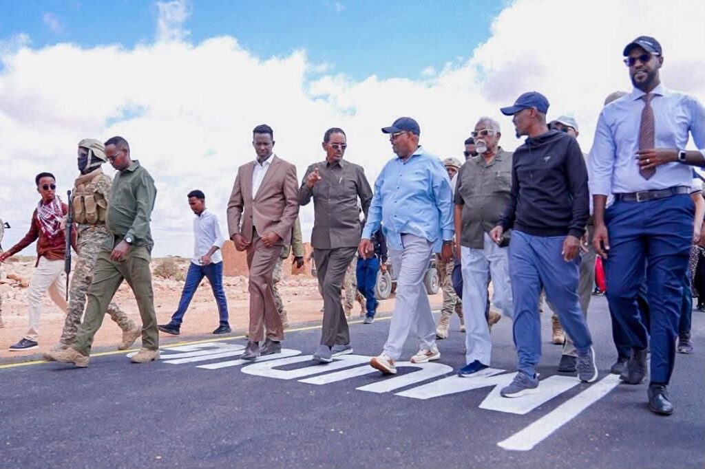 Madaxweyne Deni oo ku wajahan magaalada Gaalkacyo