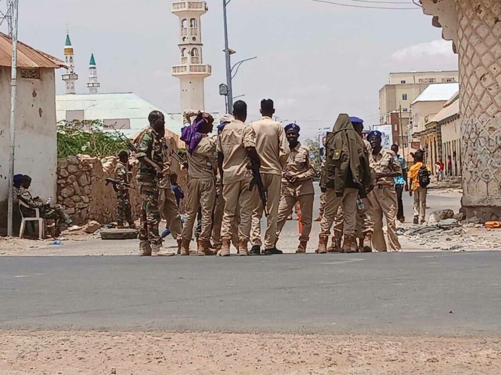 GAALKACYO: Ciidanka Puntland oo xiray waddooyinka ka yimaada xaafada Baraxley
