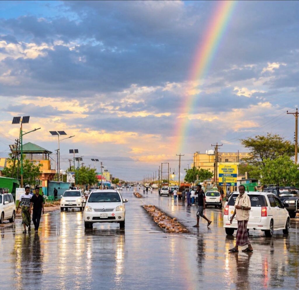 SANAAG: Puntland oo go’aano Amni kasoo saartay Badhan, kaddib baaqii Suldaan Siciid